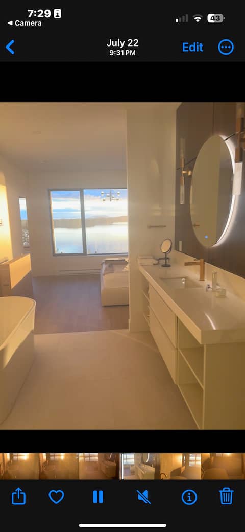 Rupert Driftwood Penthouse