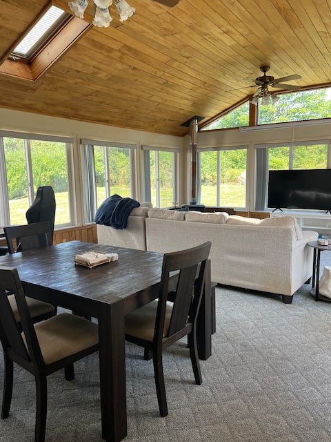 Mountain Getaway Pet friendly