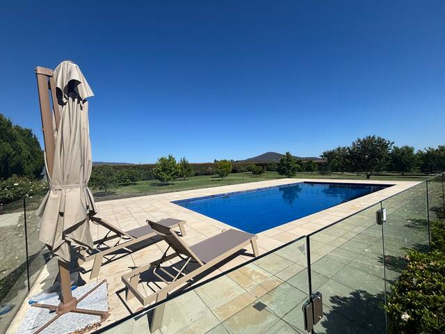 Storm Ridge Estate gallery image 3