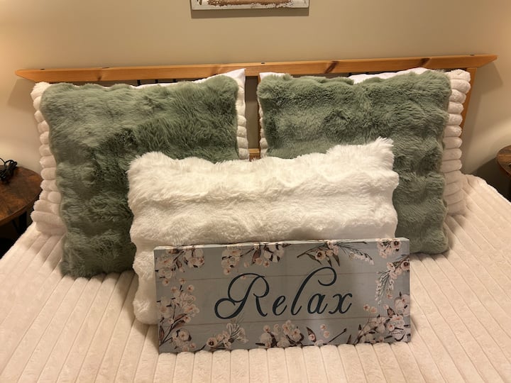 Spring is here ! Time for a little decor change 