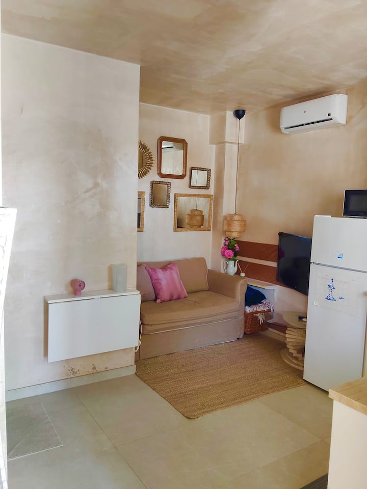 Tiny House A 4 Paradas De Metro Del Centro - Bormujos