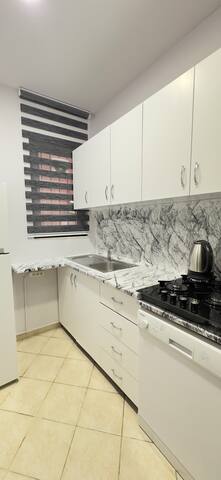 Luxury apartment on 4 -1 street gallery image 4