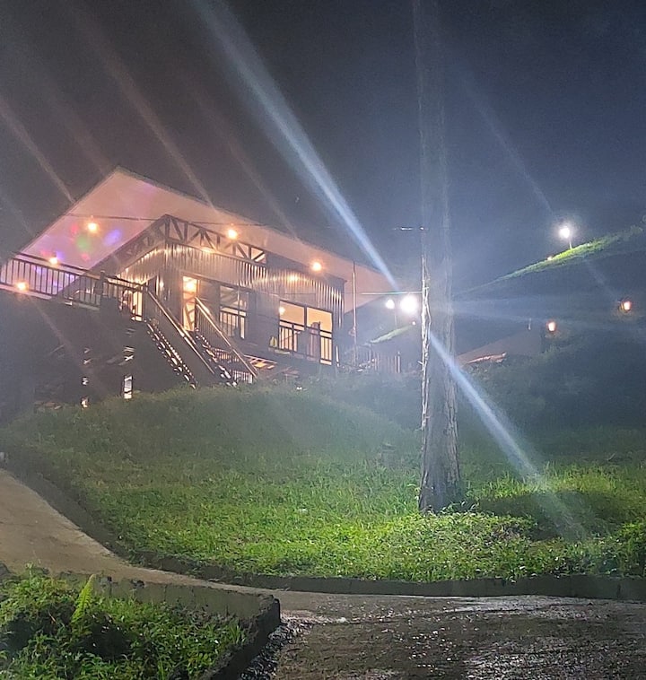 Cozy Porch Cabin with a view (uphill walk)
