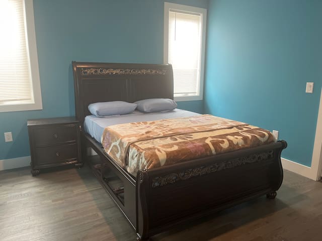 Nwk 211 Private Toilet and Bathroom