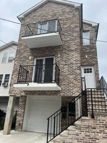 Nwk 211 Private Toilet and Bathroom gallery image 5