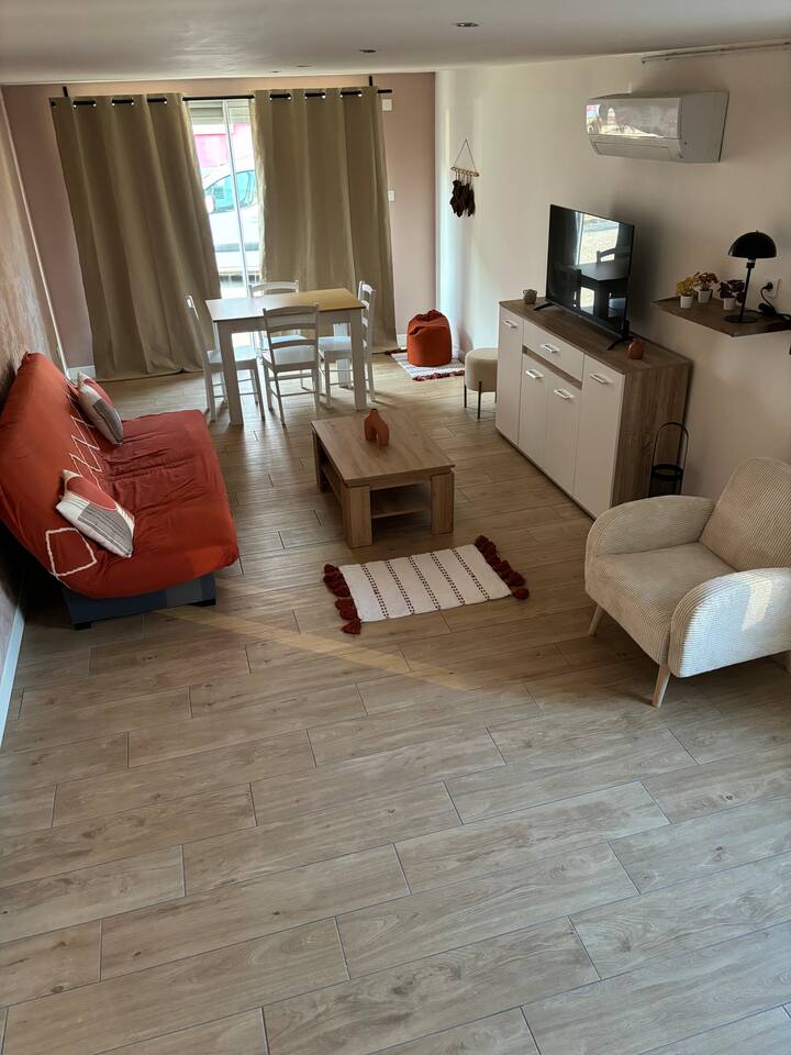 Maison Type F2 Climatisée - Montceau-les-Mines