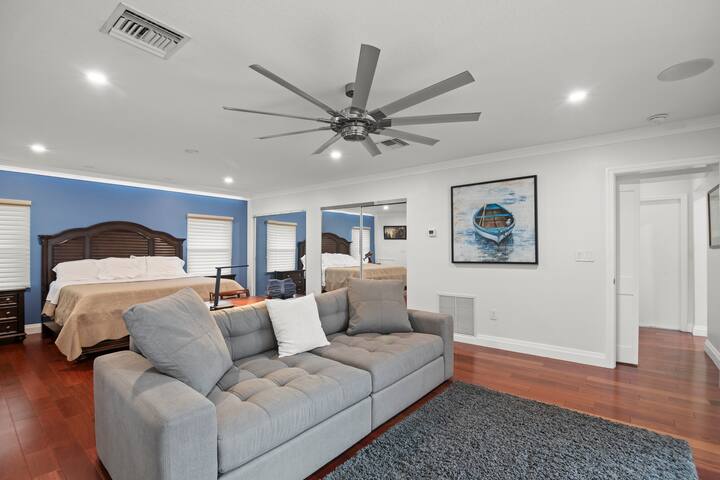 Custom remodeled home near beach gallery image 5