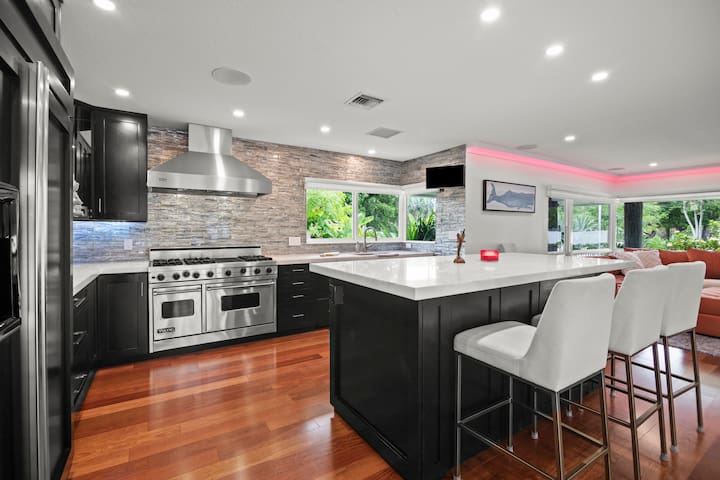 Custom remodeled home near beach gallery image 4