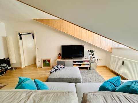 Successful Airbnb property: Nice quiet apartment near the center in Thalkirchen