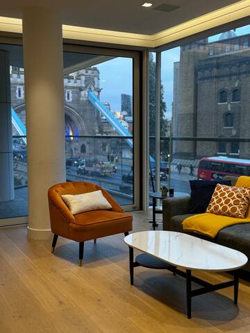 Luxurious 3Bed near Tower Bridge gallery image 2