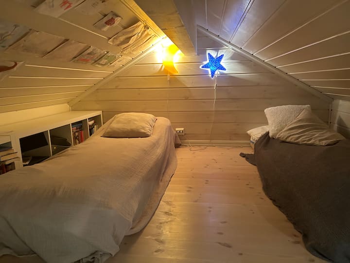 Hems med to soveplasser.