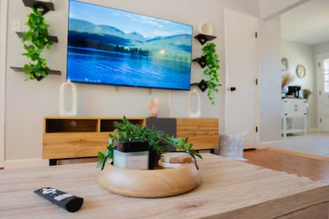 Stunning Modern Apt| Kingbed - 5min CreveCoeurLake