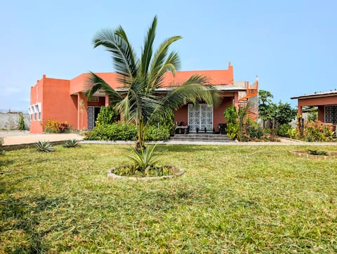 7-room villa rental: 5 bedrooms in Ouidah, Benin
