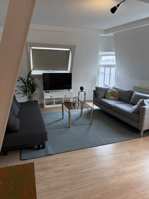 CP13 | Cozy apartment city center, perfect for 4p