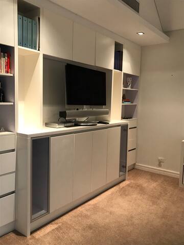 3 bed beach house with pool gallery image 5