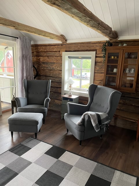 Top performing Airbnb: The cottage on the hill in Svenljunga