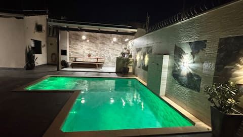 Luxury Oceanfront Apartment | Pool | Gourmet Space