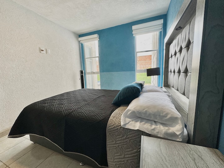 غرفة النوم 1