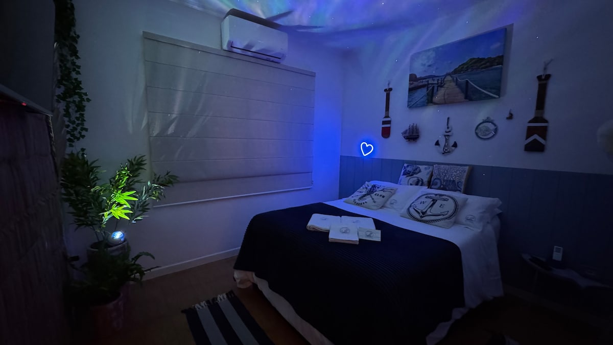 Quarto com aurora boreal!