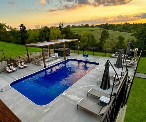5 Min to Ark | Pool | HotTub | GameRoom | FirePit