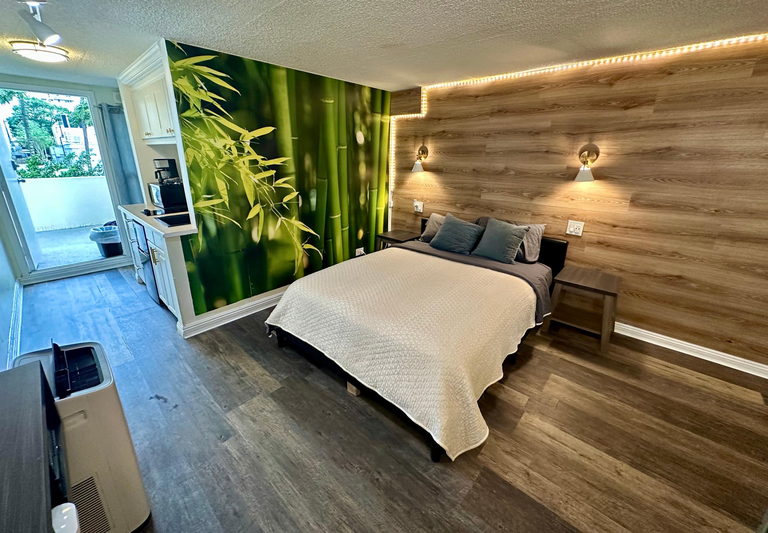 Romantic Beachside Studio for 2. Walk to the beach - Photo 16