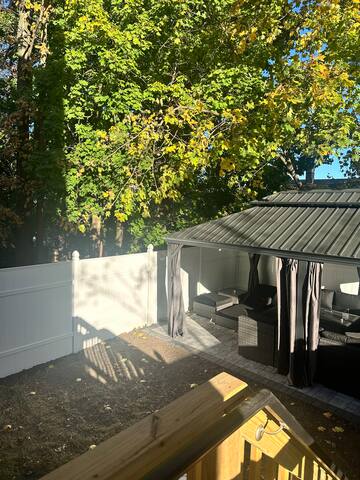 10 bd & 5 ba | Backyard | Near NY & EWR gallery image 2