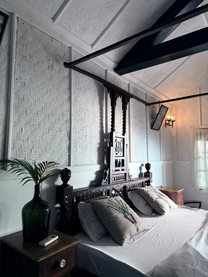 Bedroom 1 image 1