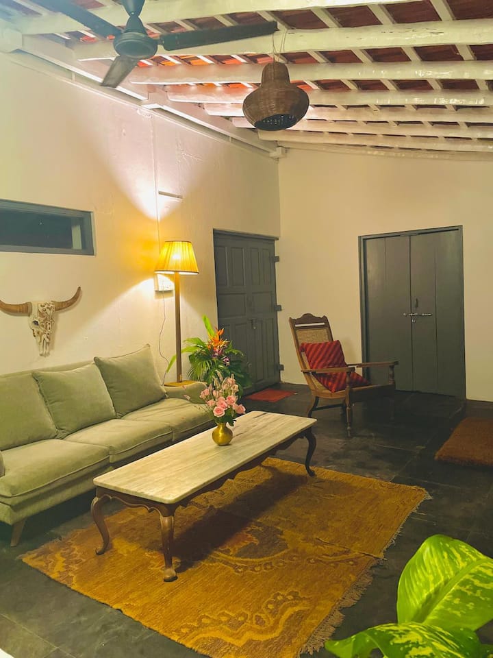 Living room image 1