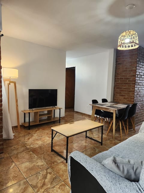 Top performing Airbnb: Full apartment in Ezeiza in Partido De Ezeiza