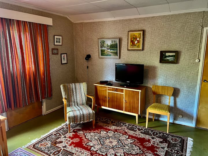 סלון בקומה השנייה