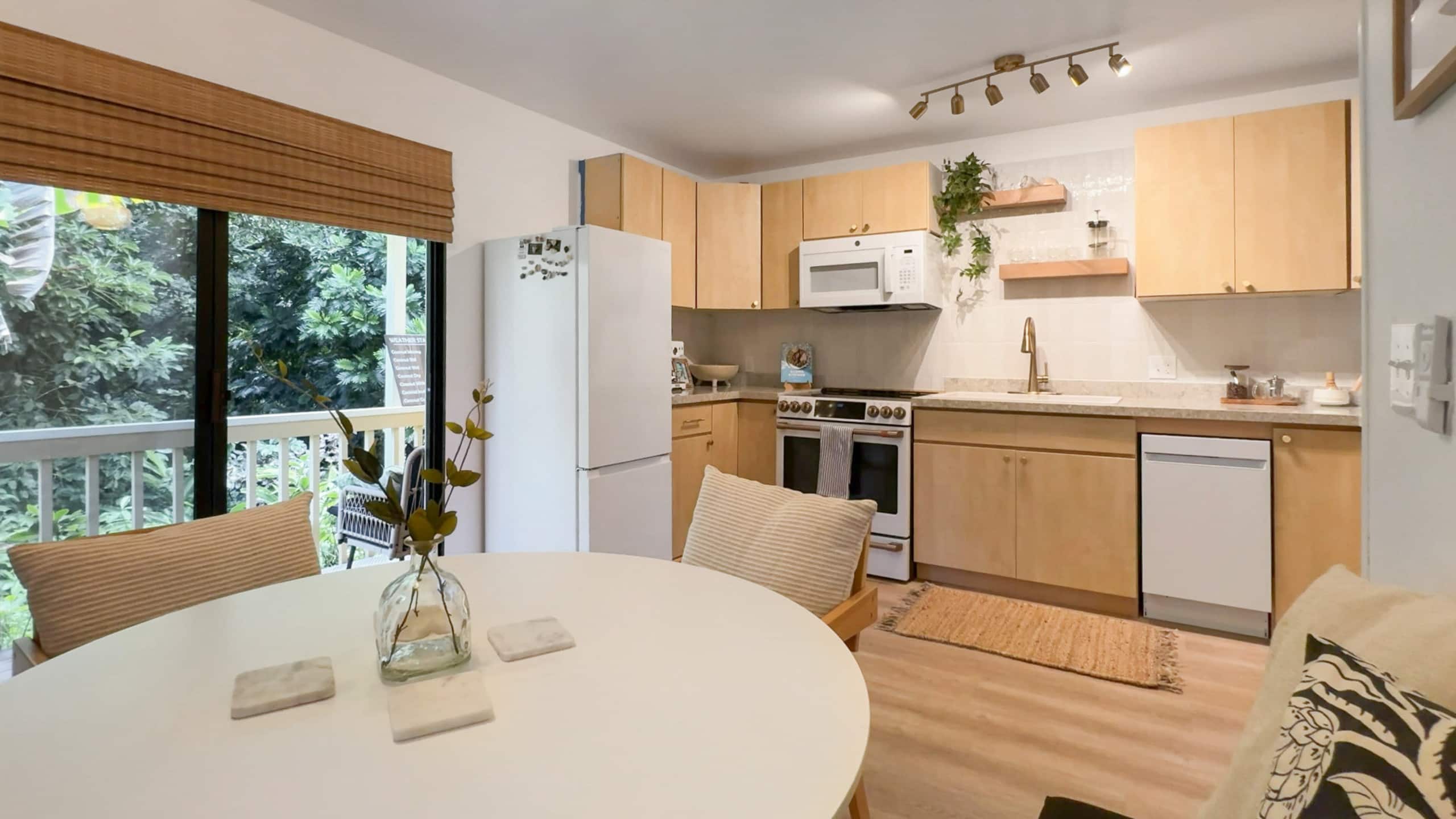 Home in Princeville · ★4.88 · 2 bedrooms · 4 beds · 1 bath - Image 12