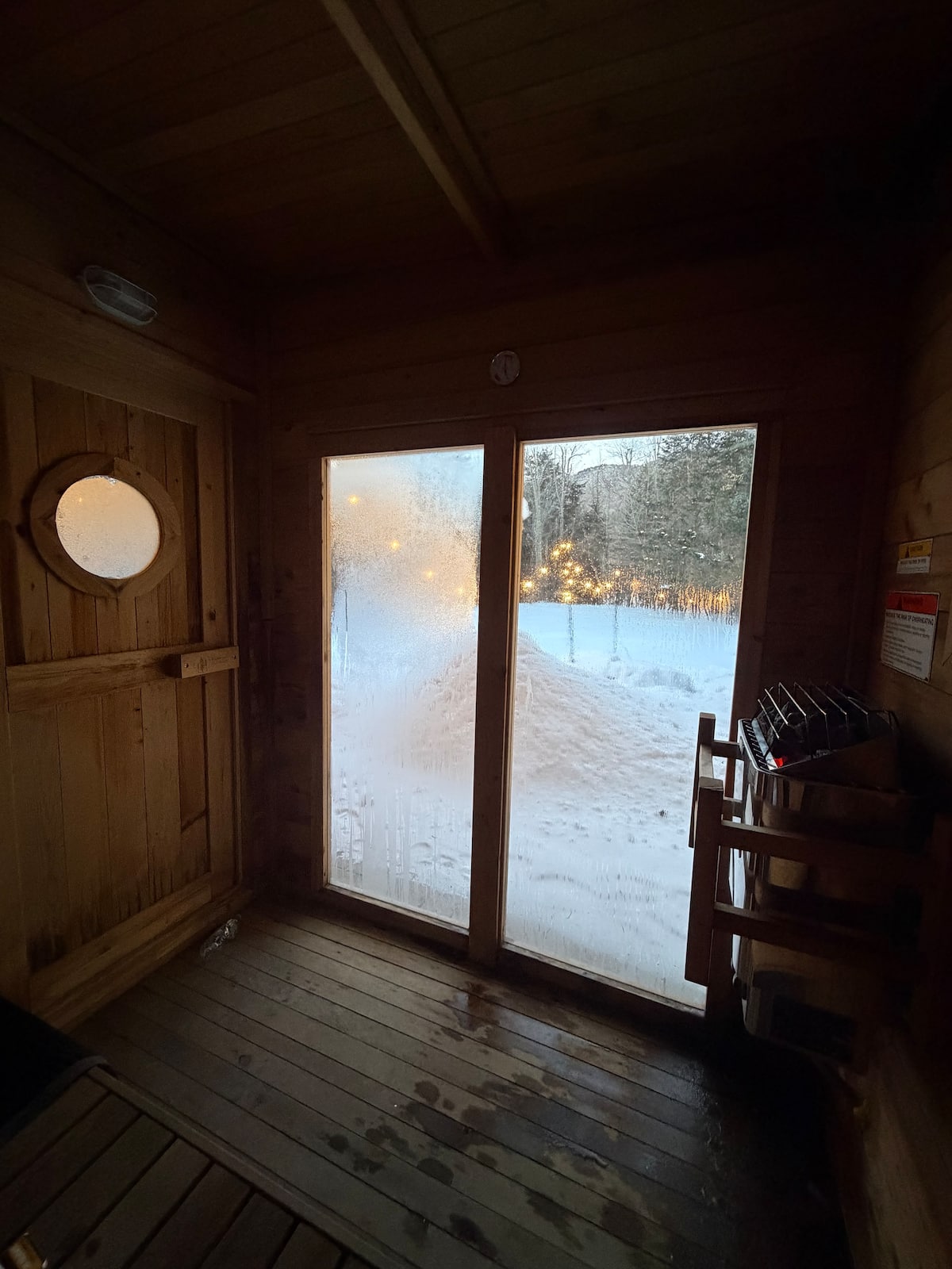 Hot Tub | Sauna | Movie Room — 8 min to Killington Mtn photo 9