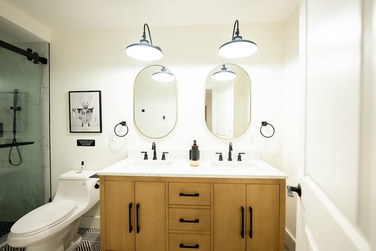 Hot Tub | Sauna | Movie Room — 8 min to Killington Mtn photo 14