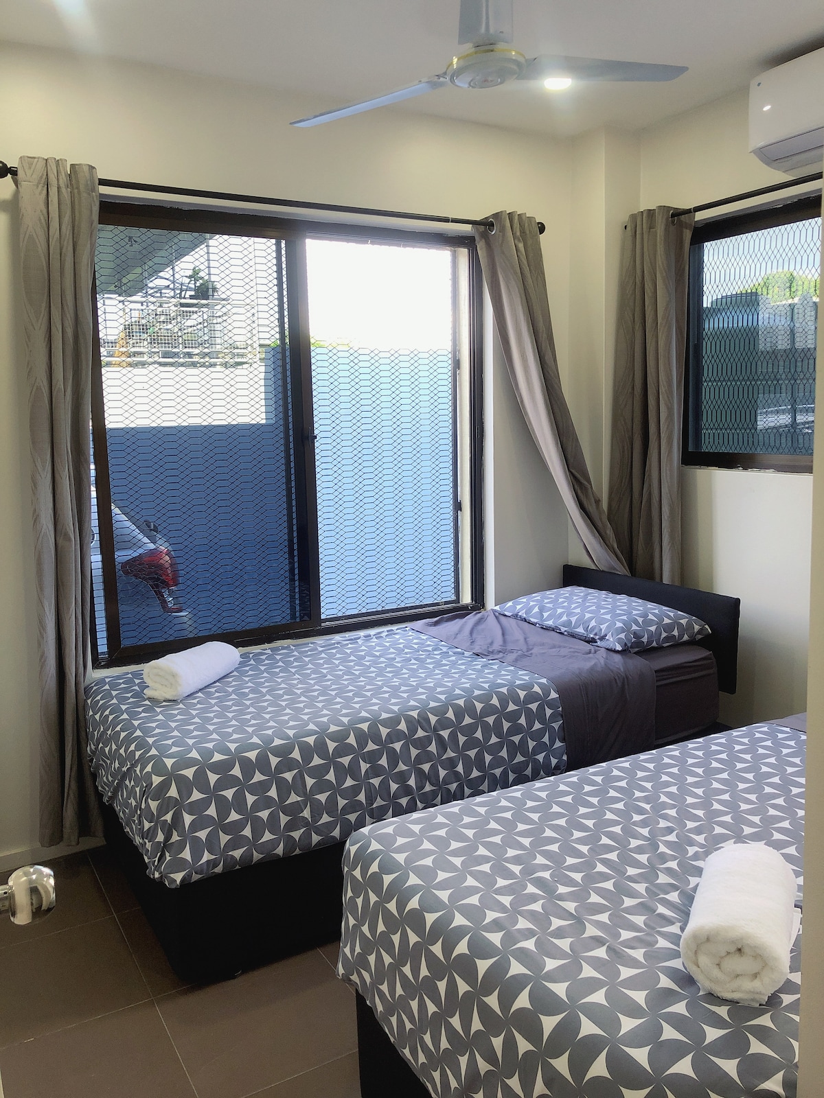 غرفة النوم 2