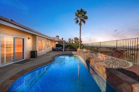 Quiet home in West Palmdale Hills W/Pool