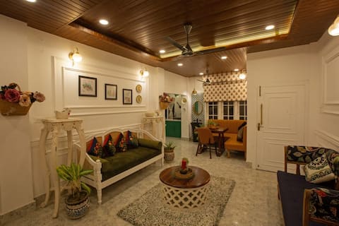 Royal Retreat (3bhk)