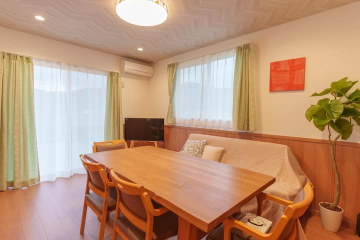 【K Cottage】富士山と大石公園近く!一棟貸し切り新築宿 |富士山の近くでリトリートステイ - 河口湖