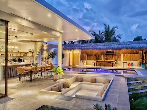Villa Silana, Moalboal