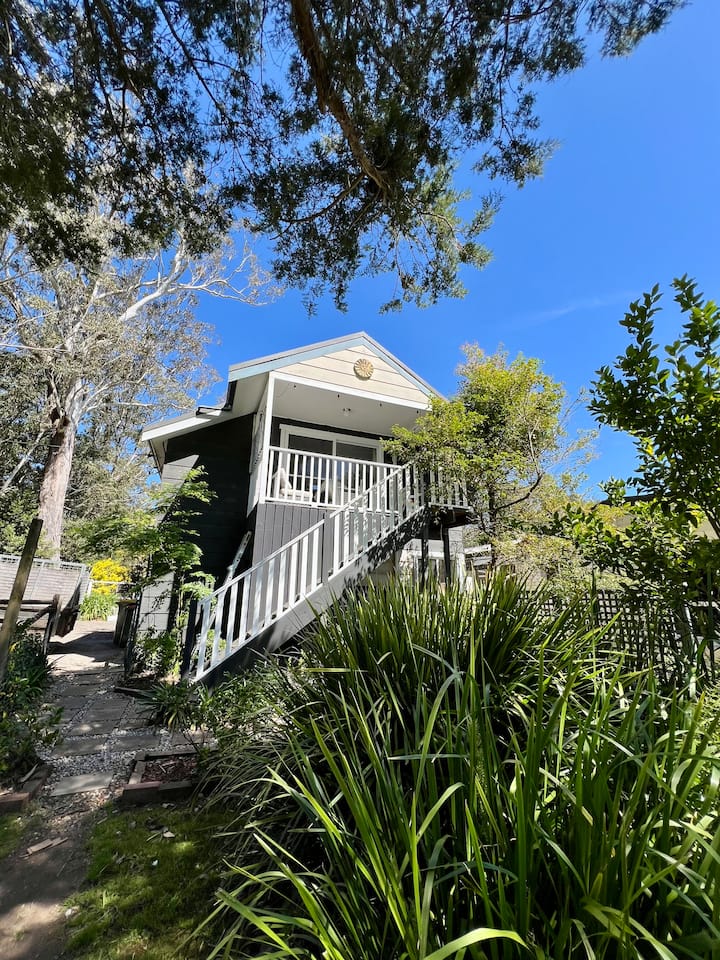 Wyobie Treehouse, Walk To Town, Valley View - Kangaroo Valley