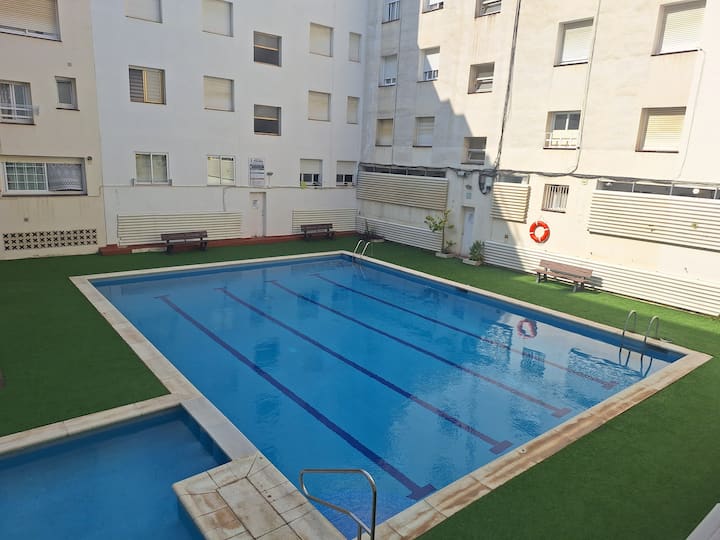 Estudio 5´playa Con Piscina Comunitaria. - Calella