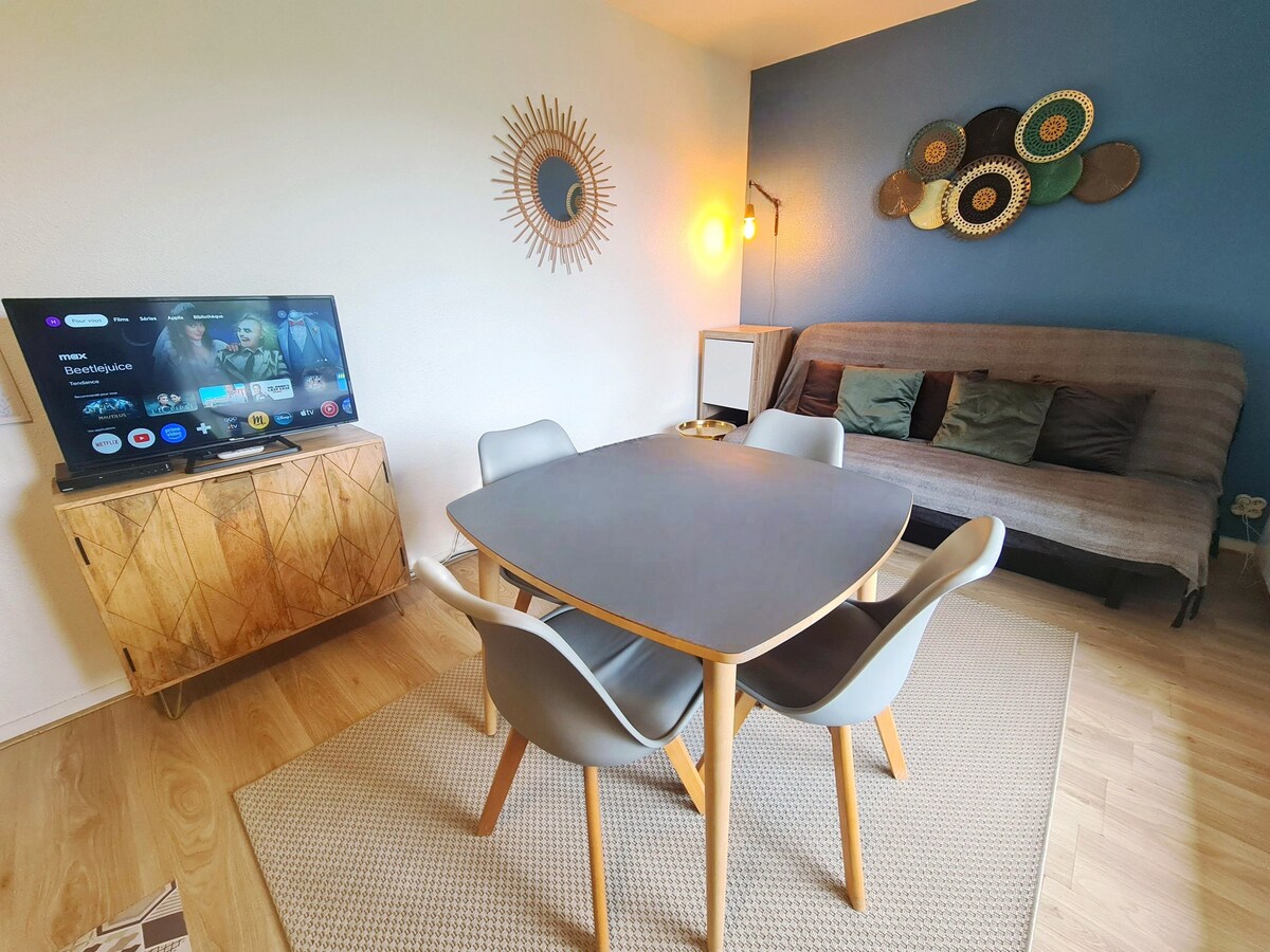 Successful Airbnb property: 2 rooms with garden and tennis in Houlgate