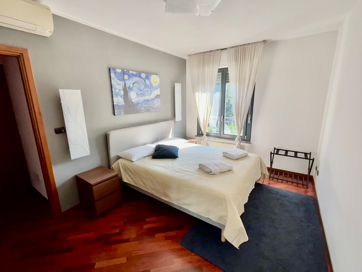 غرفة النوم 1