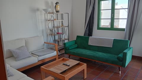 Successful Airbnb property: famarabeach2 in Teguise