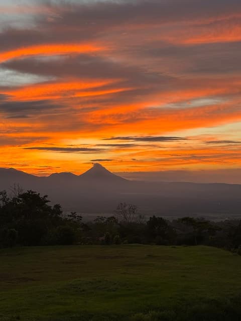Casa de lujo de 4 pisos cerca de Fortuna