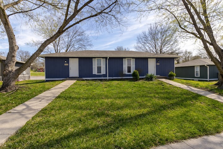 3 Or 4 Bedroom Stonegate Home #6 - Columbia, MO