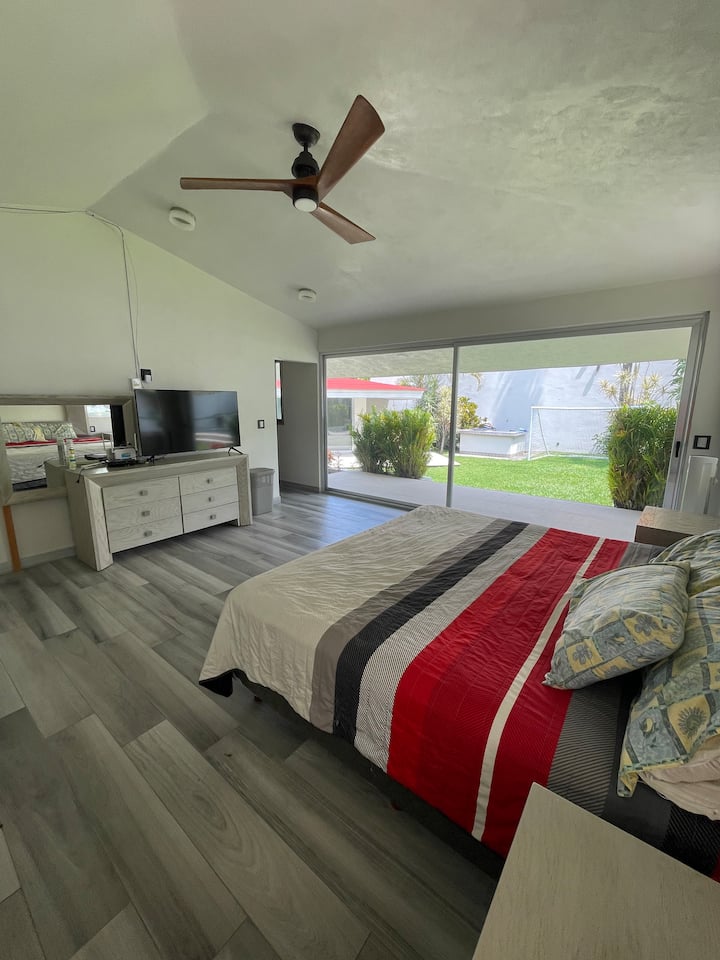 غرفة النوم 1