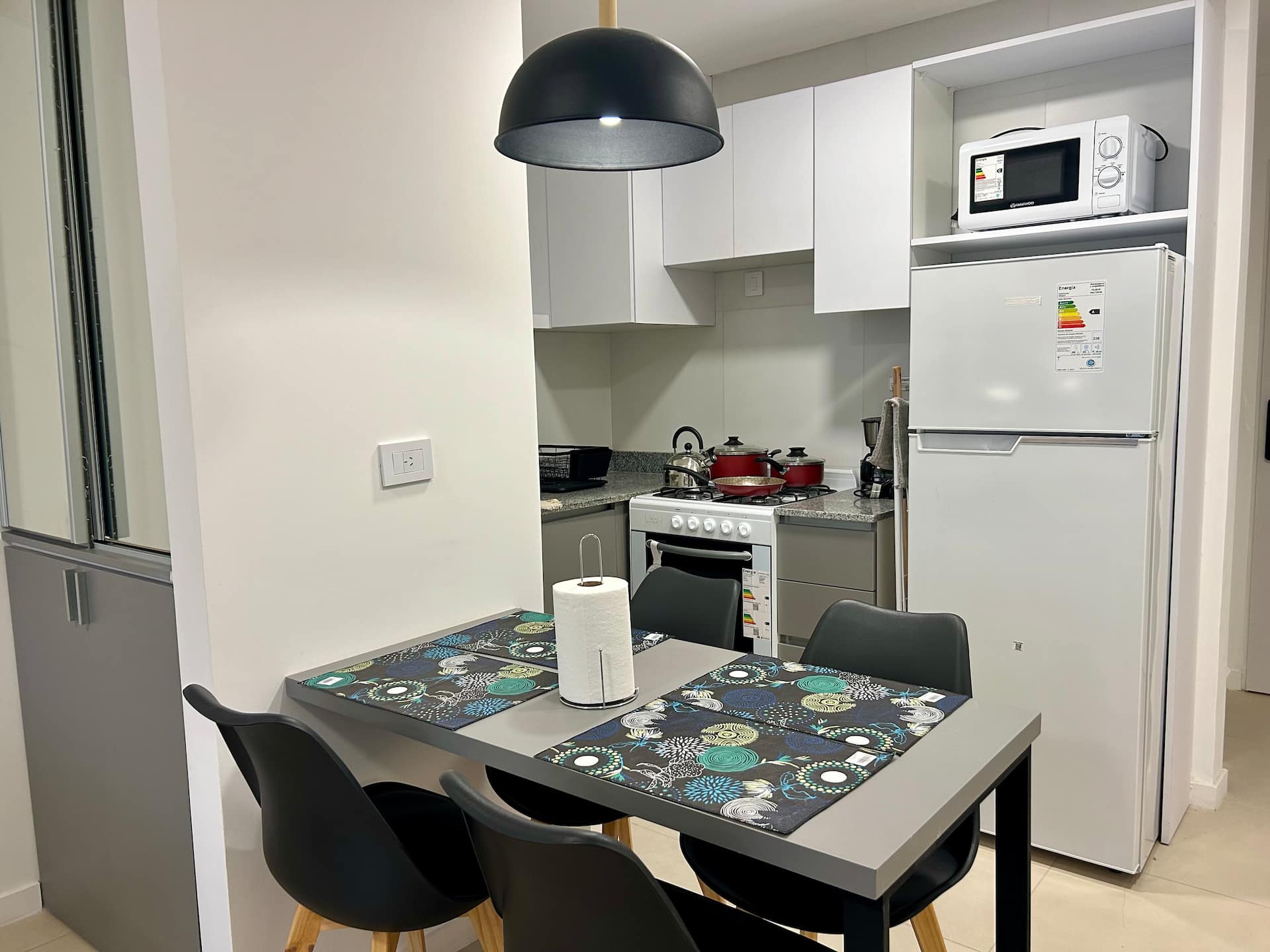 Monoambiente con balcón en Belgrano