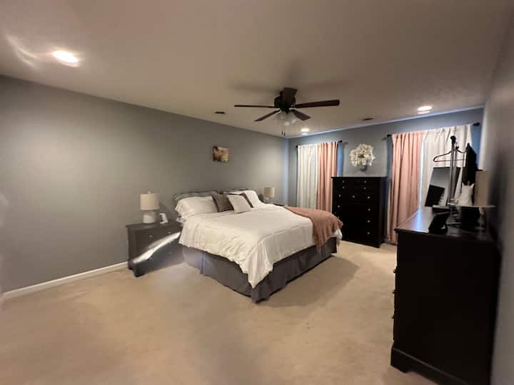 غرفة النوم 1