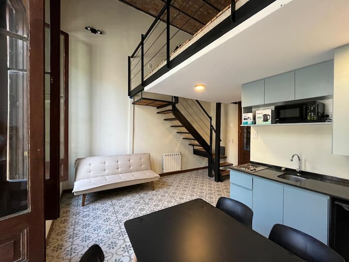 Loft térreo de 1 dormitório em San Telmo