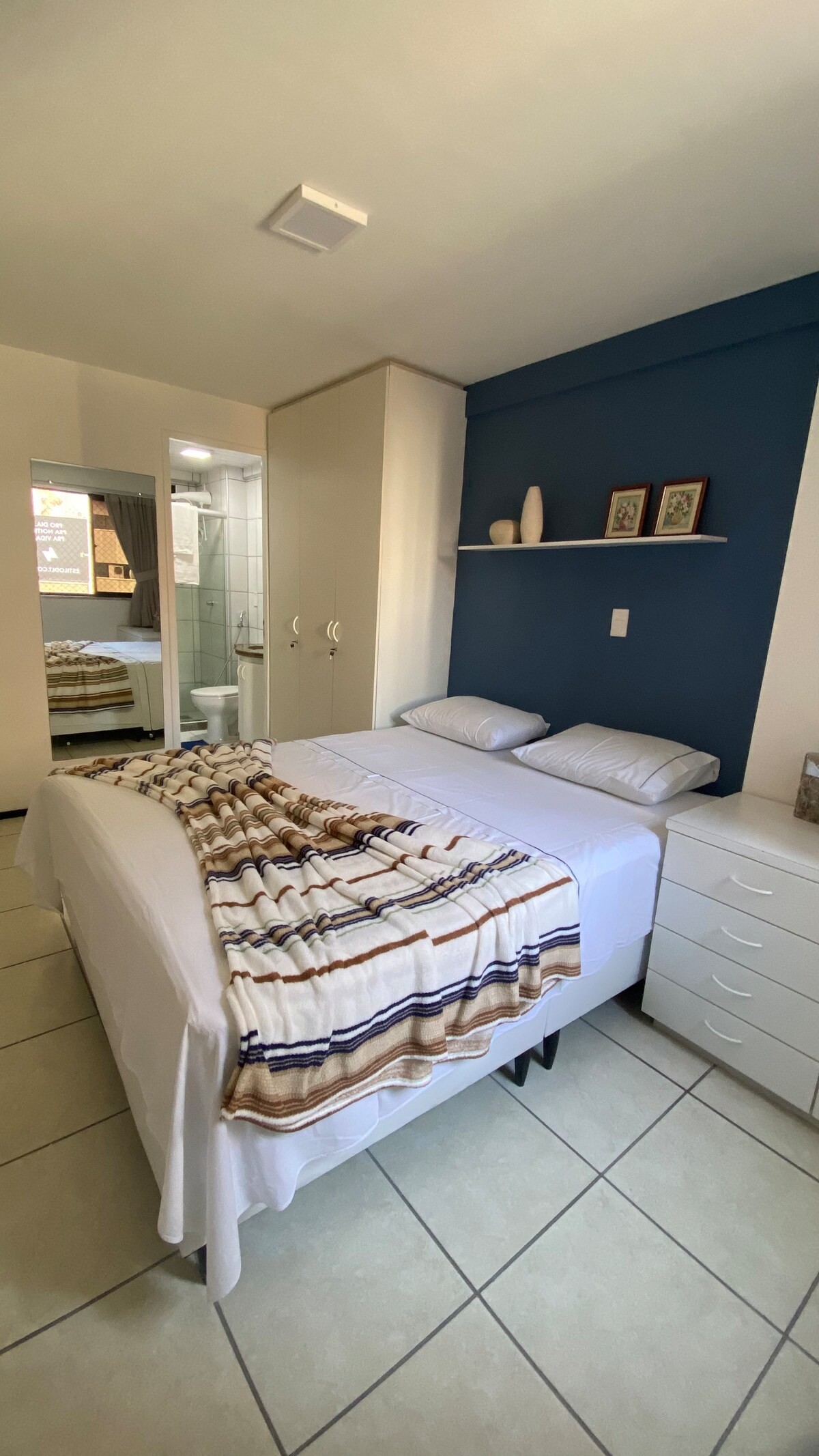 მთავარი ფლიგელი